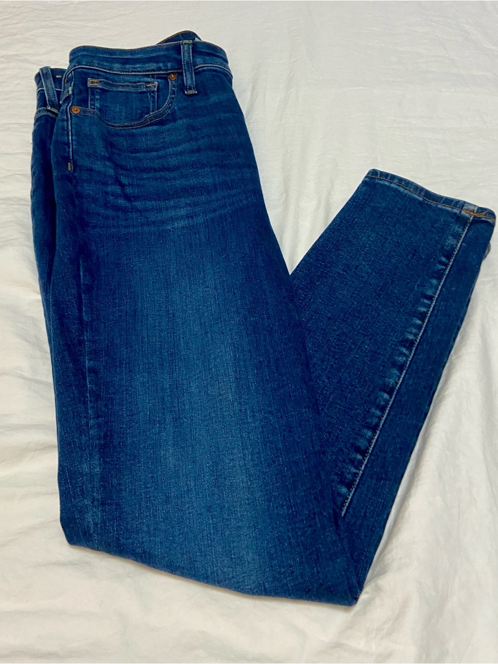Madewell Women's Curvy High Rise Skinny Jeans in Dark Blue Wash Size 31